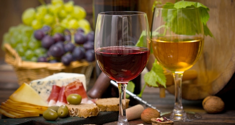 agroalimentare-vino-formaggi-by-pilipphoto-fotolia-750